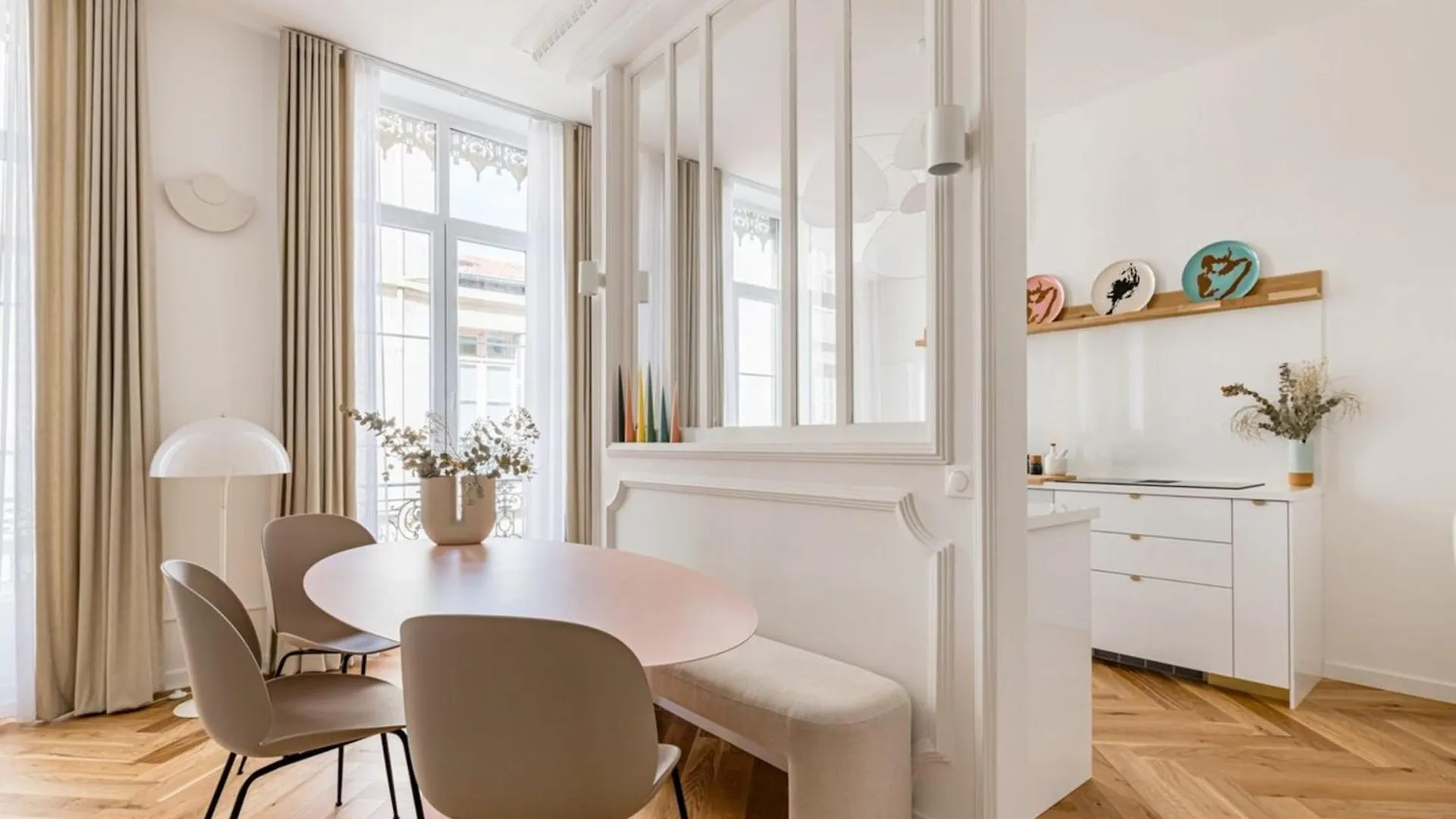 Beige Hospitalite - Apotheose Luxueux- 3 Chambres - Parking Prive Saint-Etienne